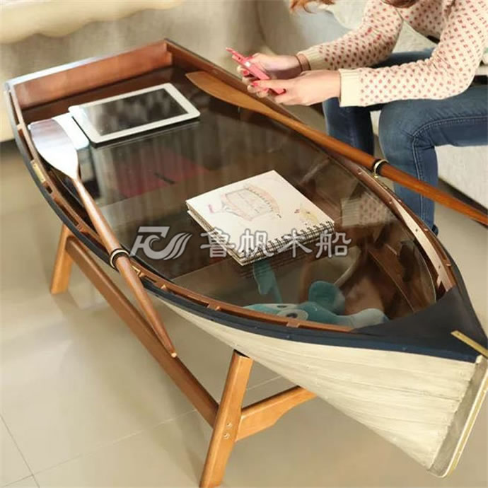 船型餐桌