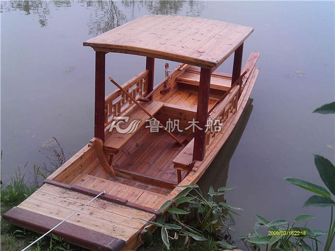 木頂單蓬船